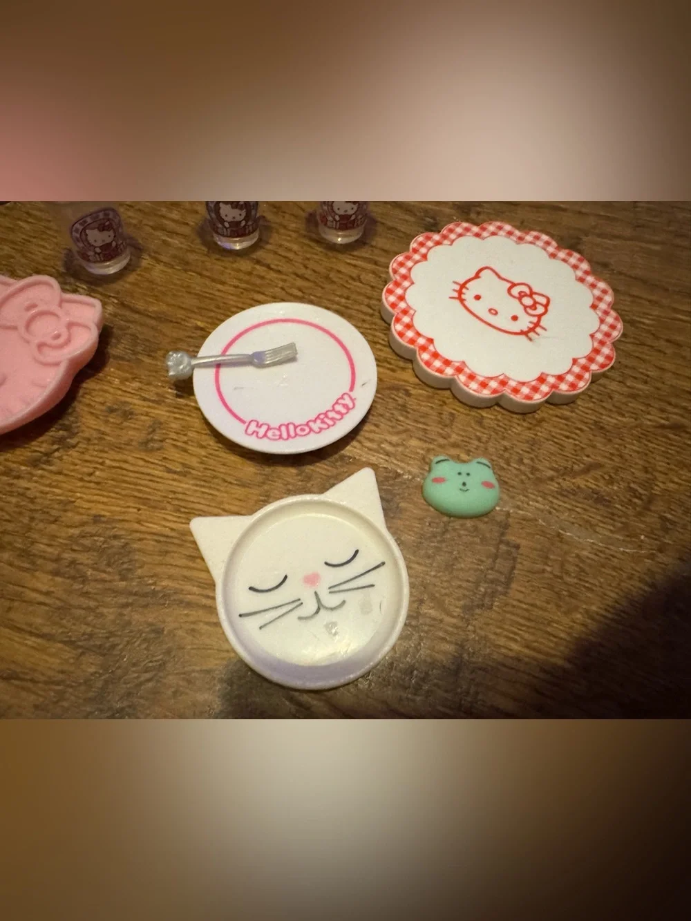 Hello kitty tea set & kitchen accessories for American Girl Dolls 18 inch dolls